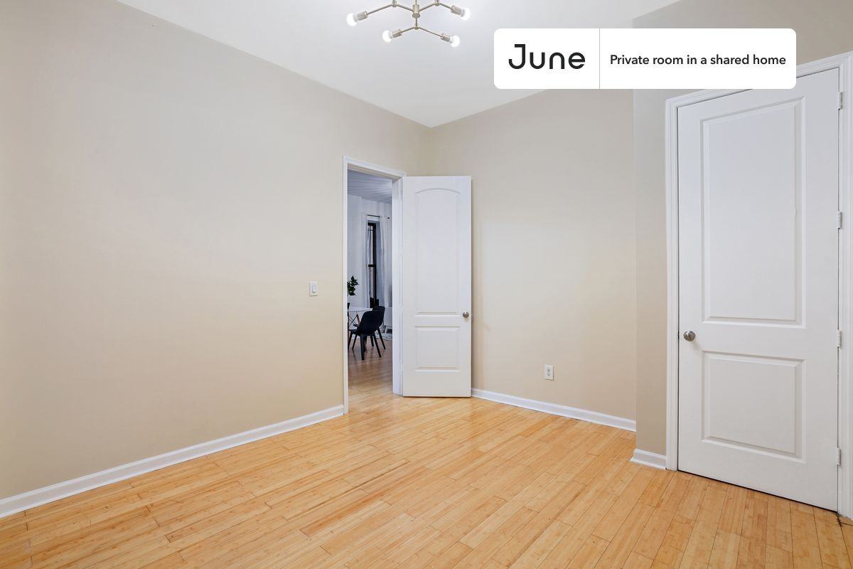 301 Saint Nicholas Avenue #A - Photo 5 of 13