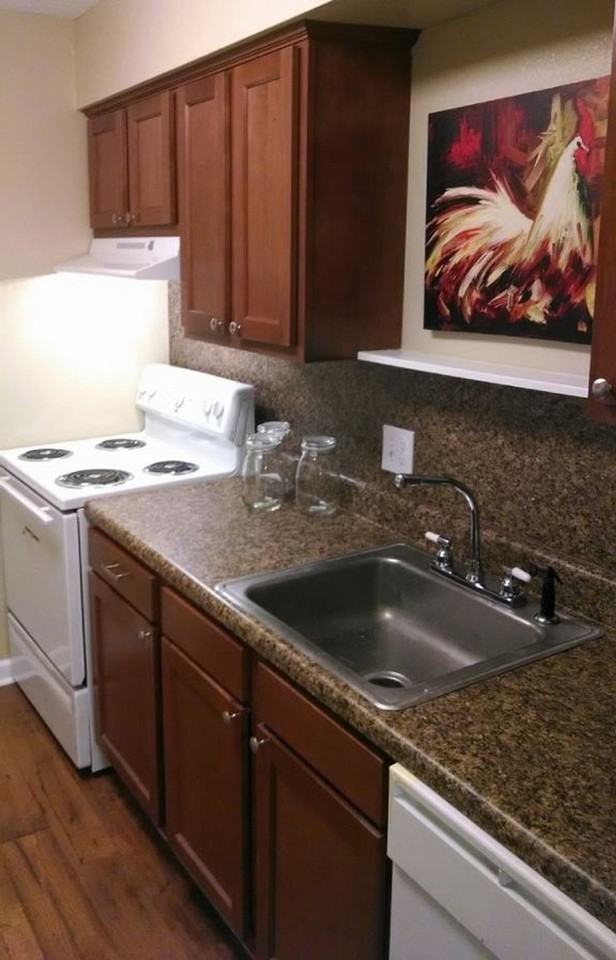 Welcome to Autumn Ridge Apartment Homes - Photo 2 of 4