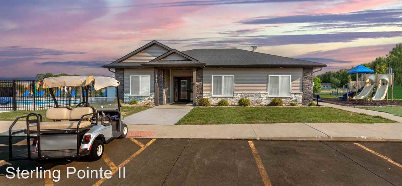 6000 NW 106th Street - Photo 3 of 22