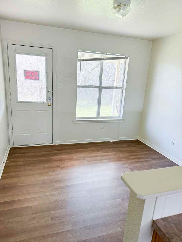 Updated 4-plex unit - Photo 5 of 7