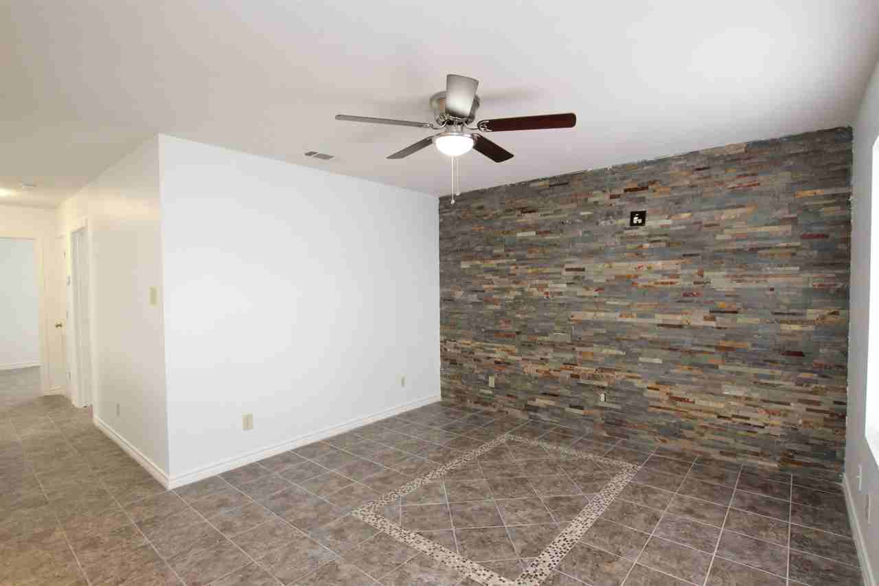 503 Hopi Dr - Photo 3 of 21
