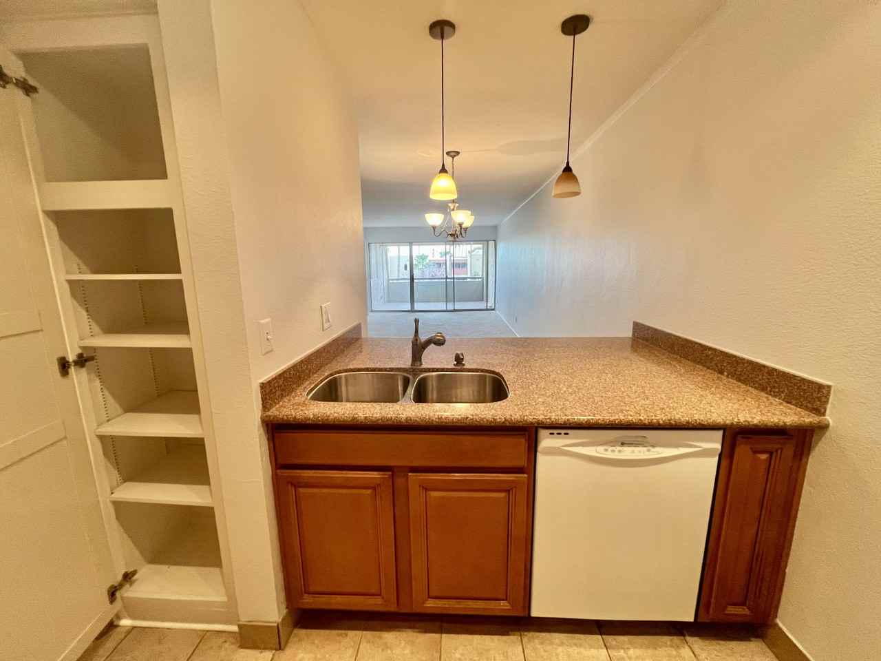 7625 E Camelback Rd - Photo 5 of 17