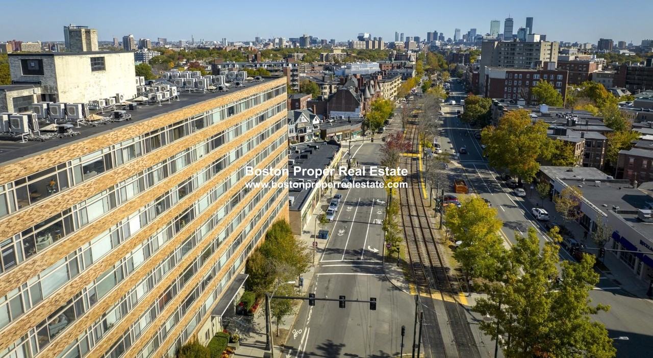 1440 Beacon St #807 - Photo 6 of 26