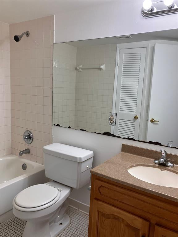 2803 North Course Drive - Photo 7 of 9