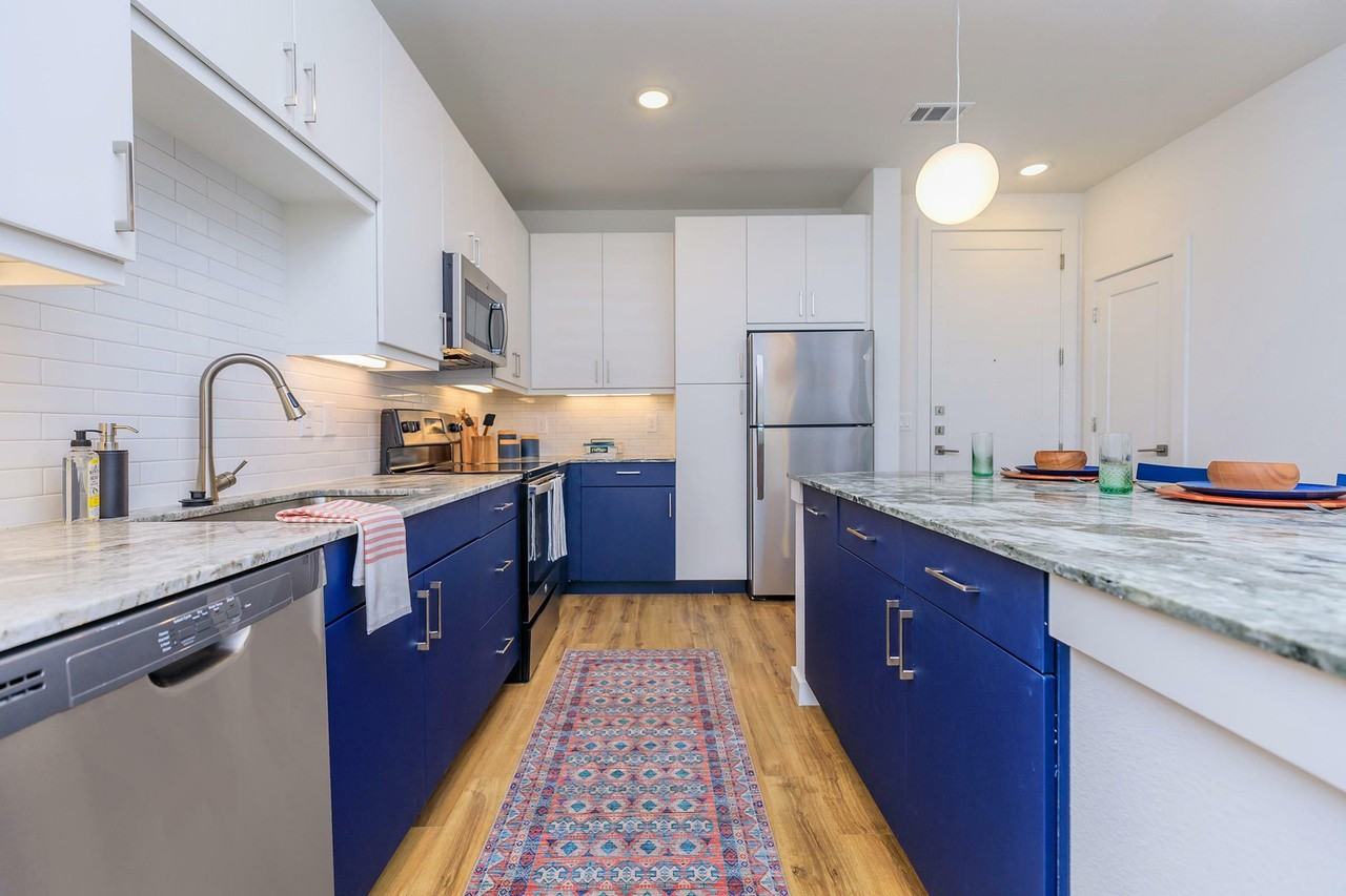 The Dacoma - Photo 4 of 36