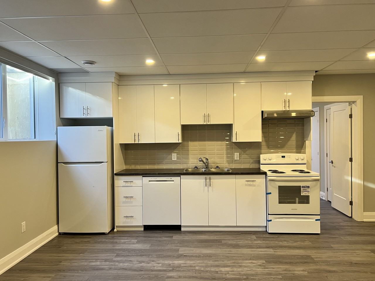 1085 Falaise Road, Ottawa, ON K2C 0M8, CAN 1 bedroom House Rental