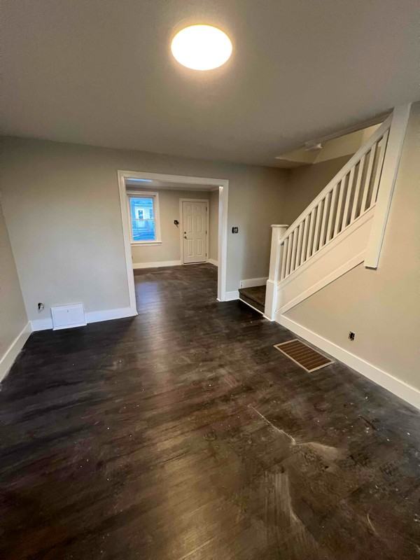 38 Denham Ave - Photo 3 of 8