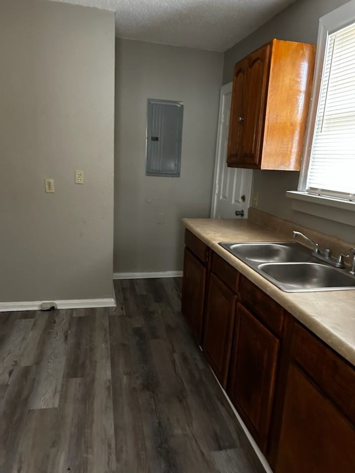 5616 Calvin Ave #1 - Photo 5 of 9