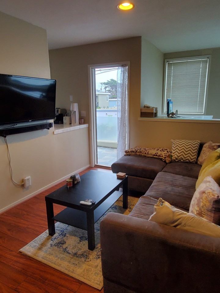 1600 Beach Blvd #1 - Photo 3 of 17