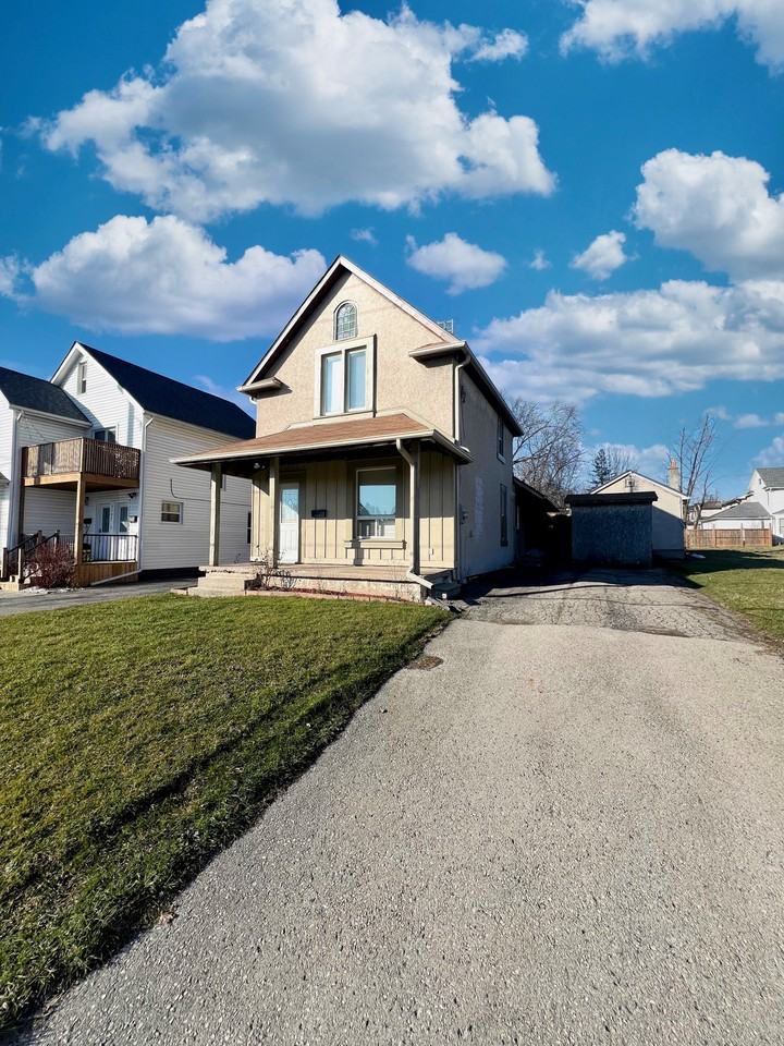 5701 Dunn Street - Photo 2 of 16