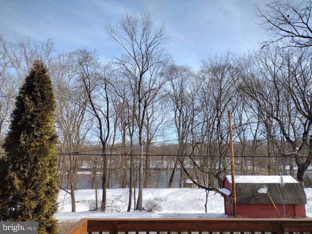 2080 S Delaware Dr - Photo 3 of 12