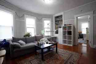 25 Linden St #3 - Photo 1 of 1