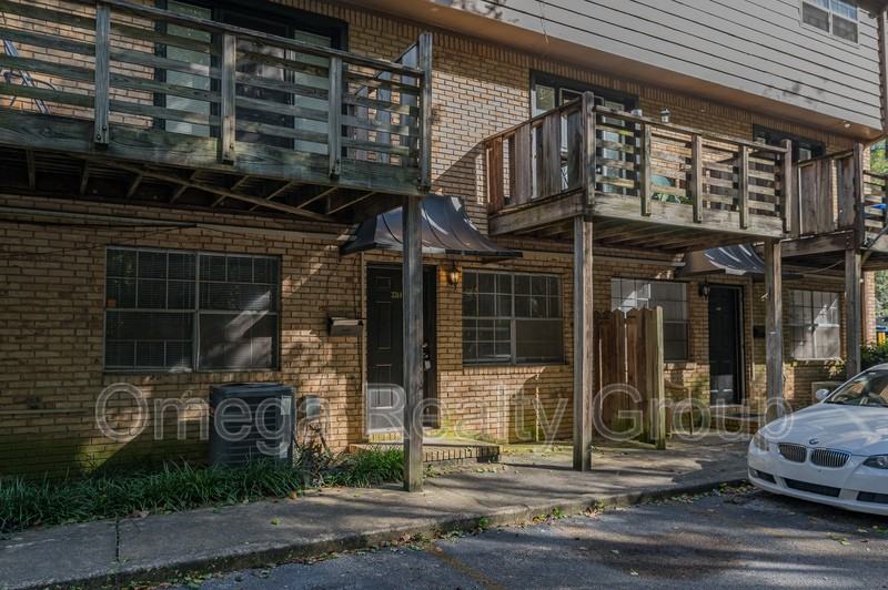 3314 Warringwood Dr - Photo 4 of 25