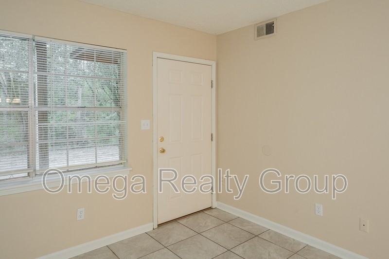 3314 Warringwood Dr - Photo 6 of 25