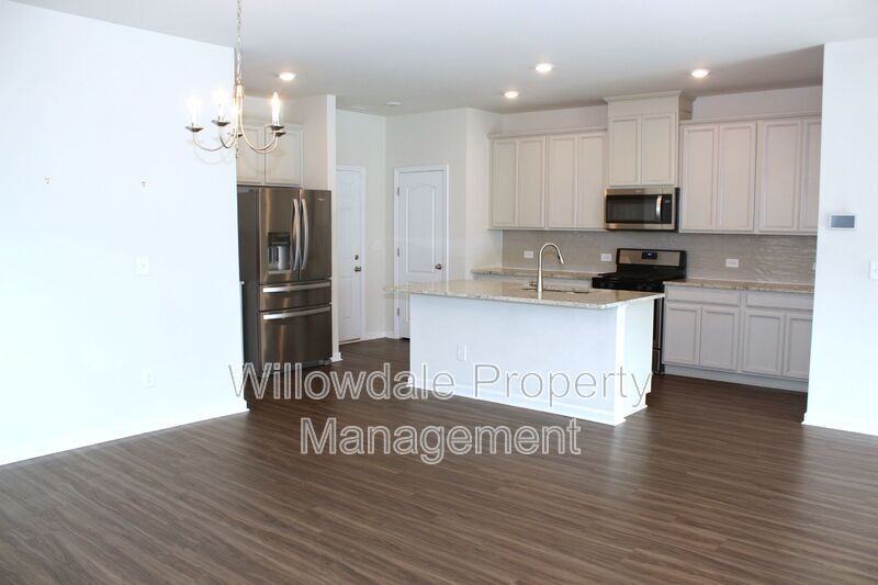 1132 Chestnut Bluff Run - Photo 7 of 31