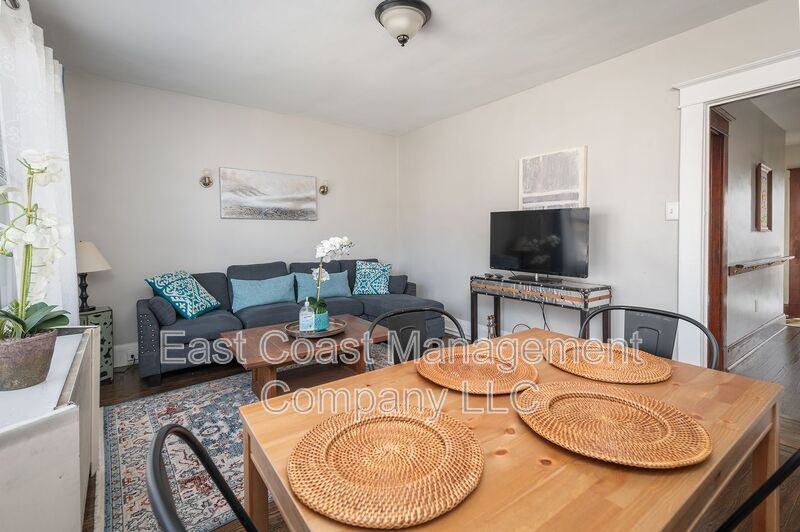 701 Regester Ave #B - Photo 3 of 15