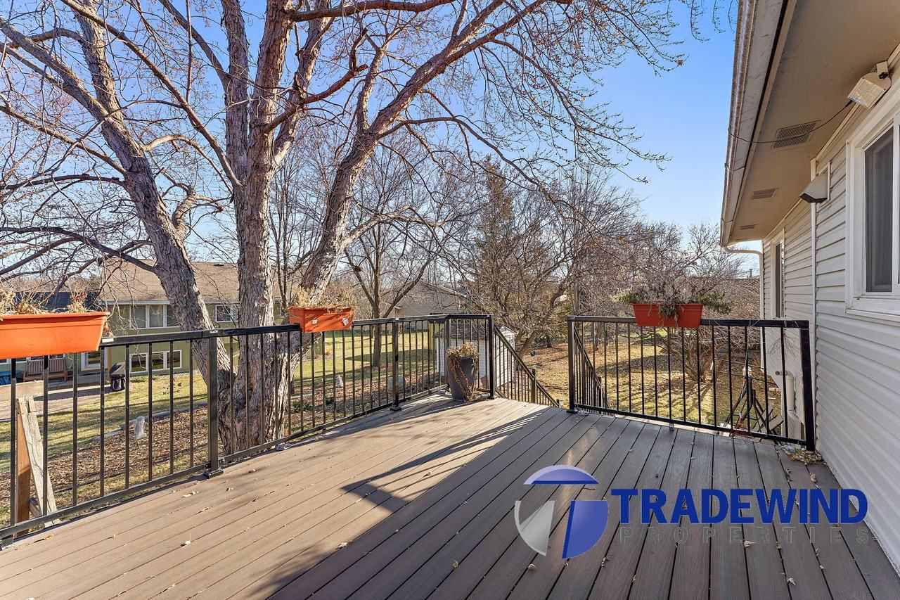 13753 Glenhurst Avenue - Photo 3 of 20