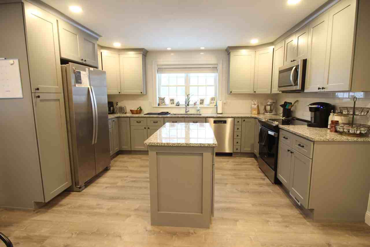73 Main Street - Photo 2 of 13