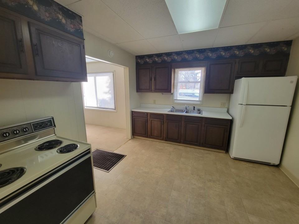 3707 2nd Ave S - Photo 5 of 8