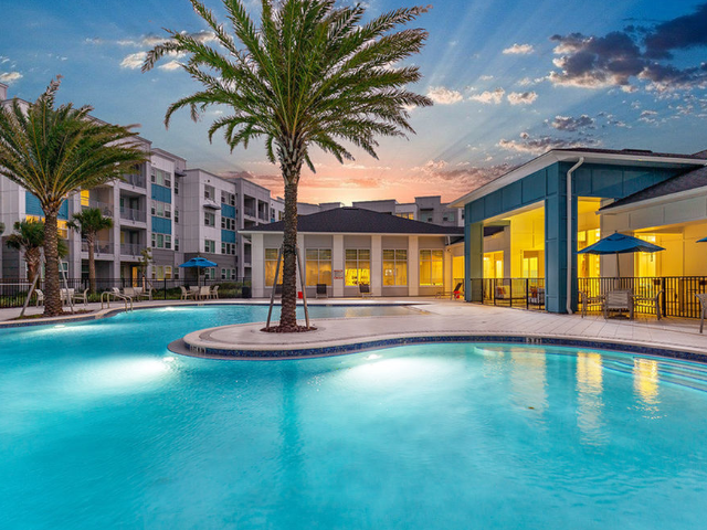 Apartments Near Florida Tech Aqua for Florida Institute of Technology Students in Melbourne, FL