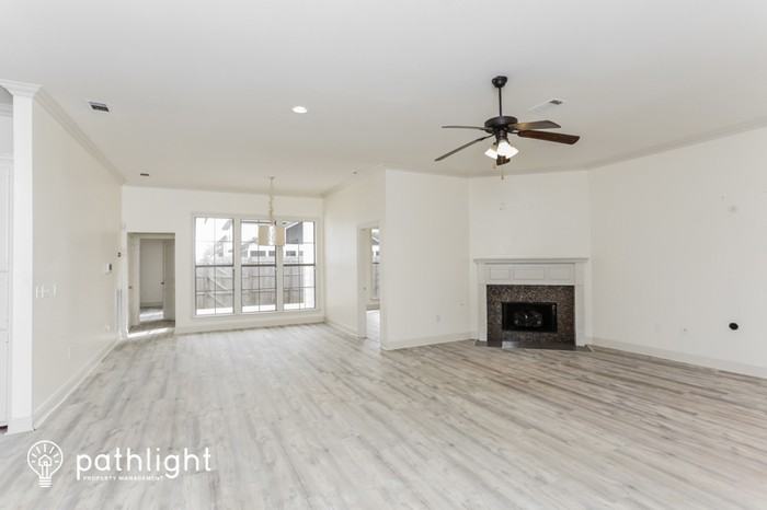 36287 E Pine Grove Ct - Photo 2 of 19