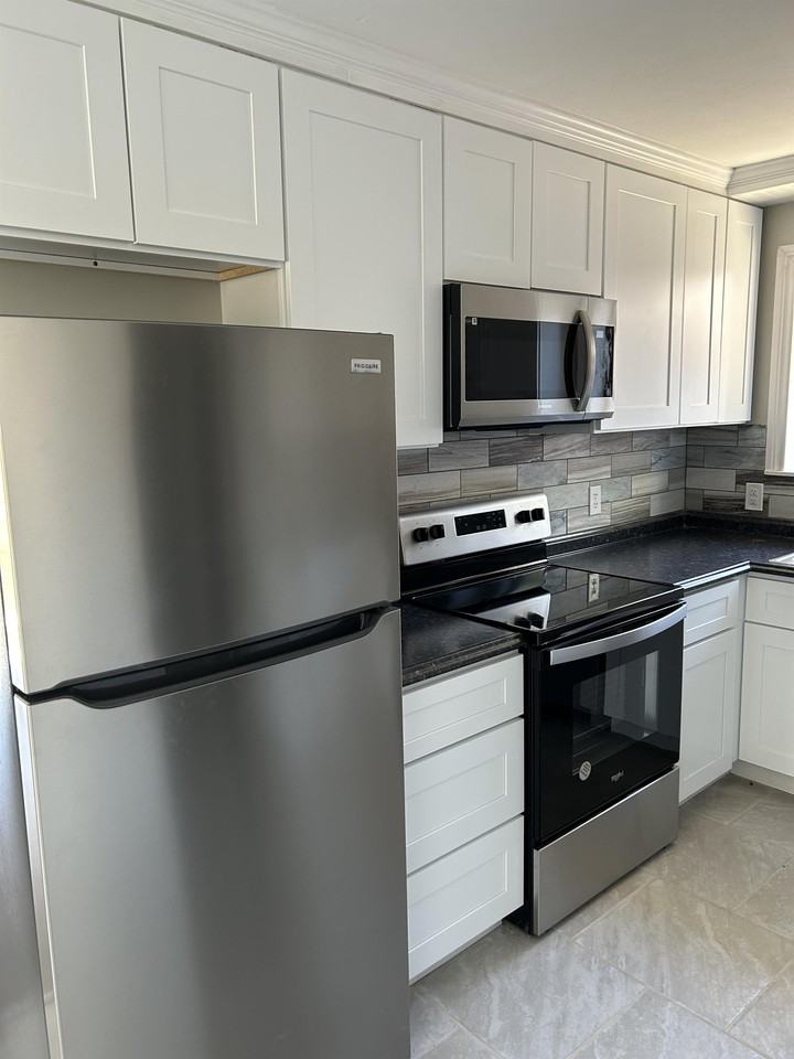 207 Belview Rd #1 - Photo 3 of 10