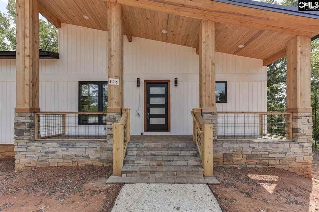 126 Peninsula Ct #1 - Photo 3 of 32