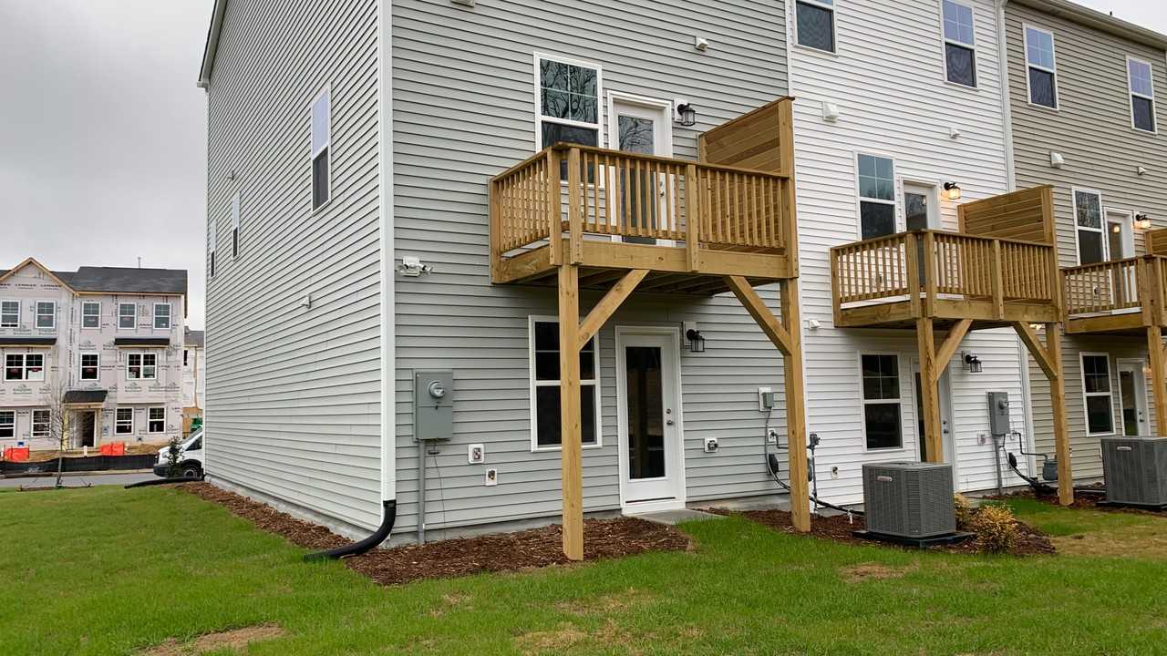 2635 Chert Ln - Photo 4 of 20