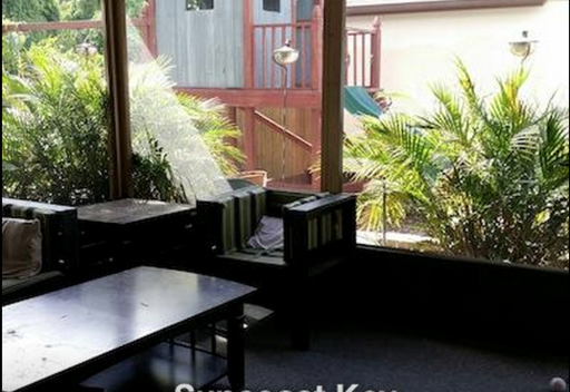 852 Grenoble Dr - Photo 3 of 6