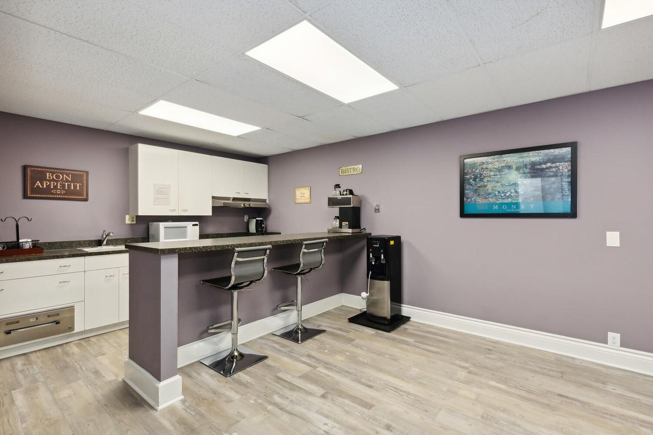 421 E 3rd St N #104 - Photo 2 of 11