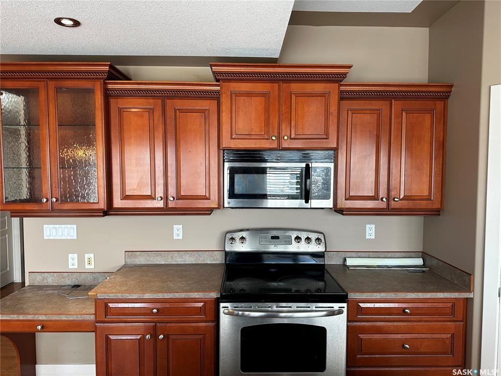 15 Christopher Pl #1 - Photo 2 of 10