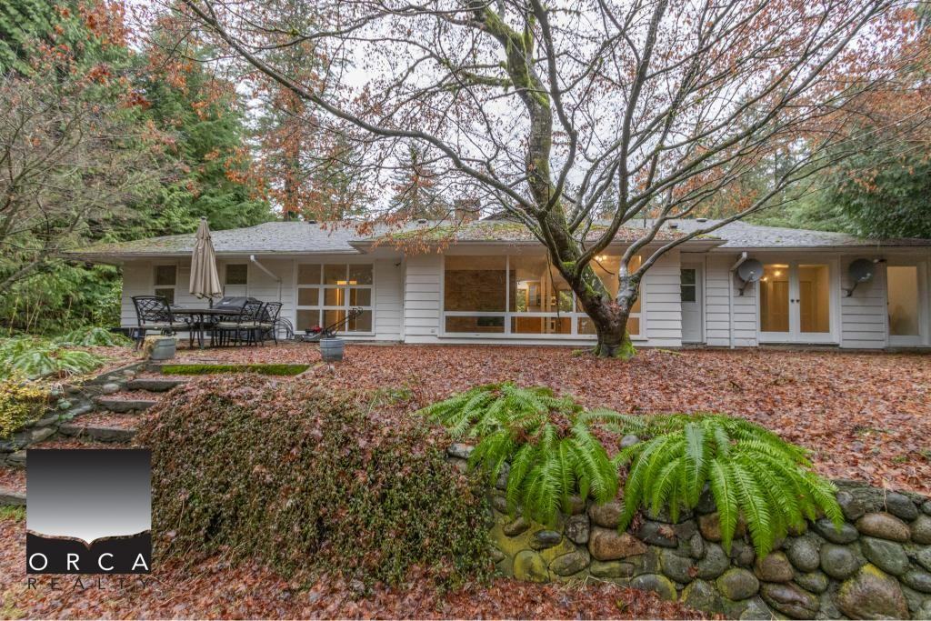396 Stevens Dr - Photo 2 of 46