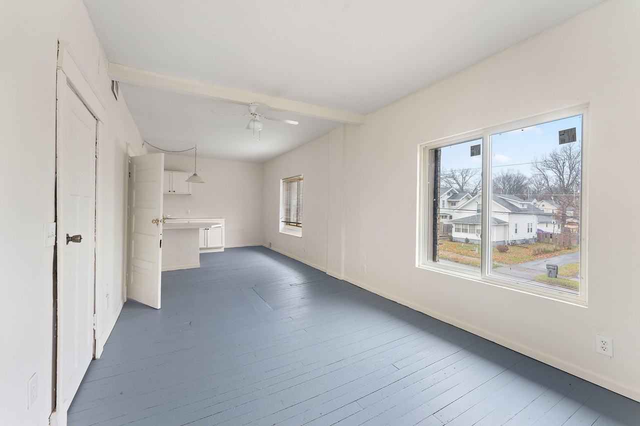 2515 East Midlothian Boulevard #4 - Photo 4 of 7