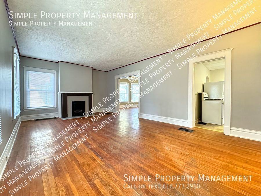 308 Fuller Ave Se #1 - Photo 2 of 16