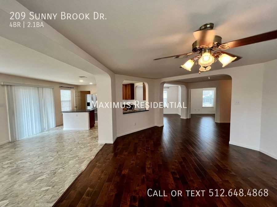 209 Sunny Brook Dr - Photo 3 of 27