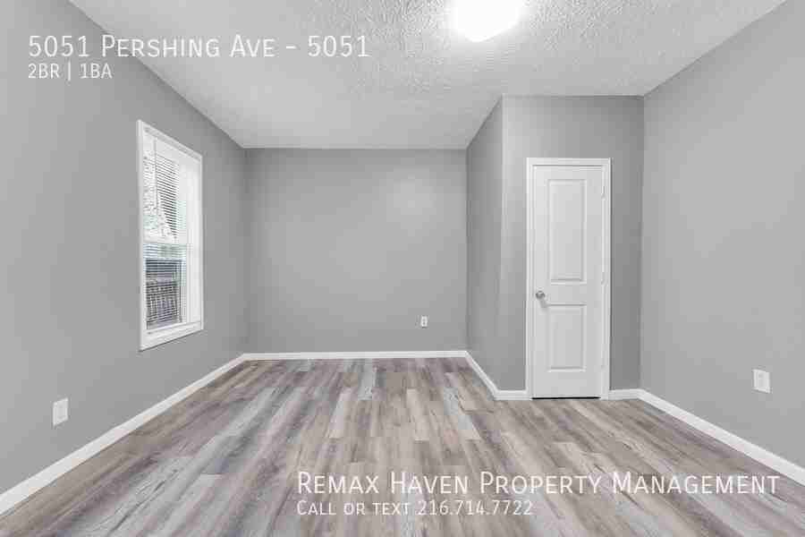5051 Pershing Ave #5051 - Photo 3 of 18