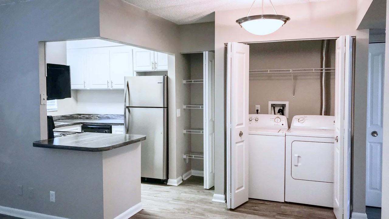 Boca Winds - Photo 7 of 42