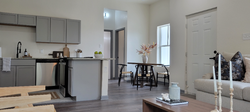 2014 Montezuma St - Photo 3 of 26