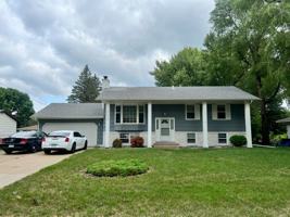 featured image of 7225 168th St W #1