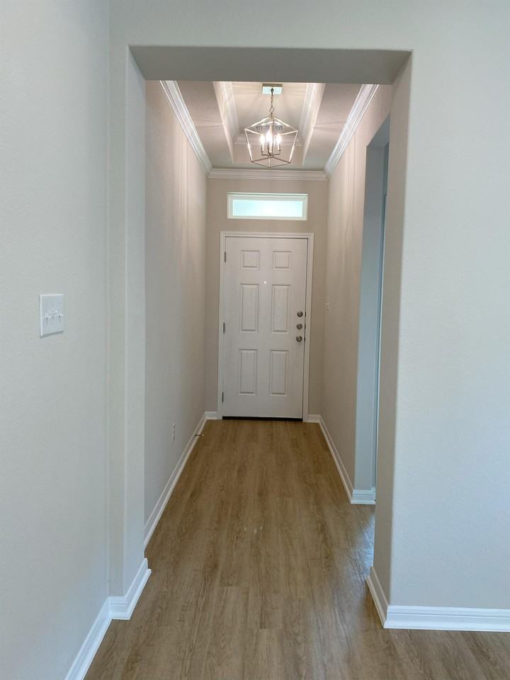 8714 Happy Valley Dr #1 - Photo 5 of 26