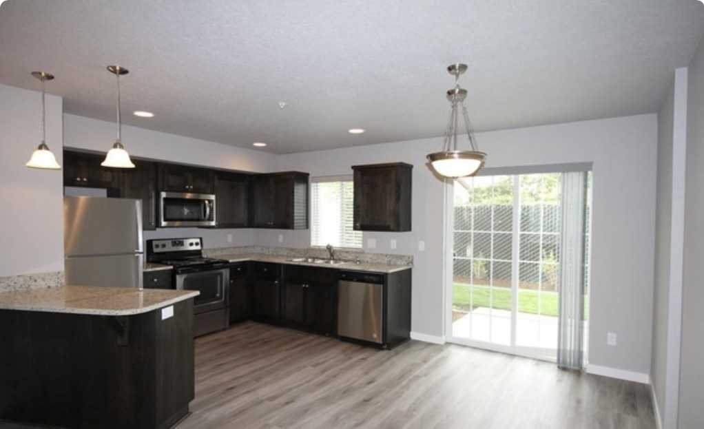1540 Gabriela Ct Ne #112 - Photo 2 of 20