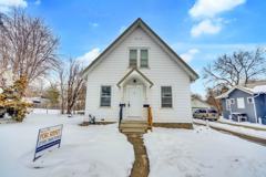 1918 Olive St - Cedar Falls - Photo 1 of 1