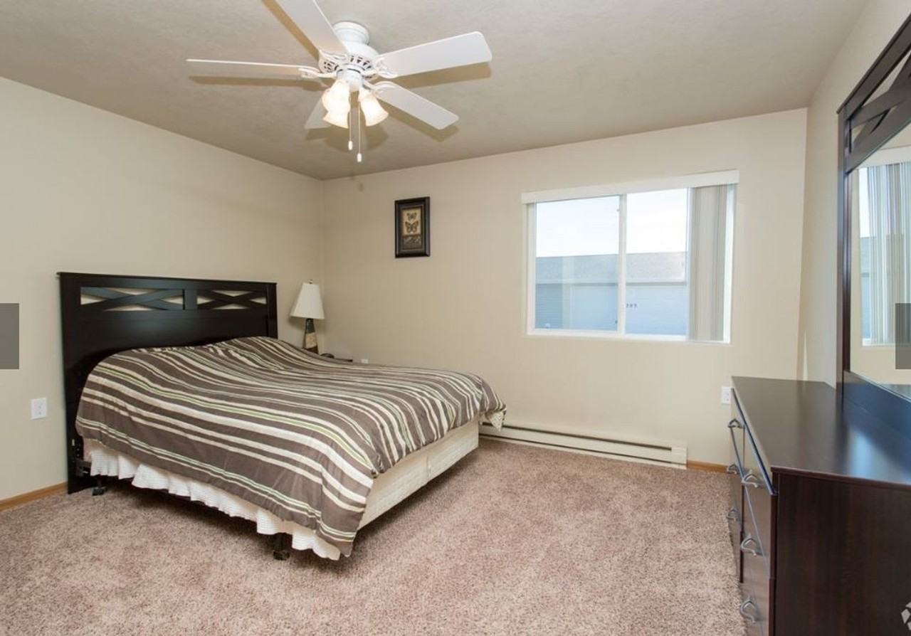 Northdale 2820 - Photo 7 of 50