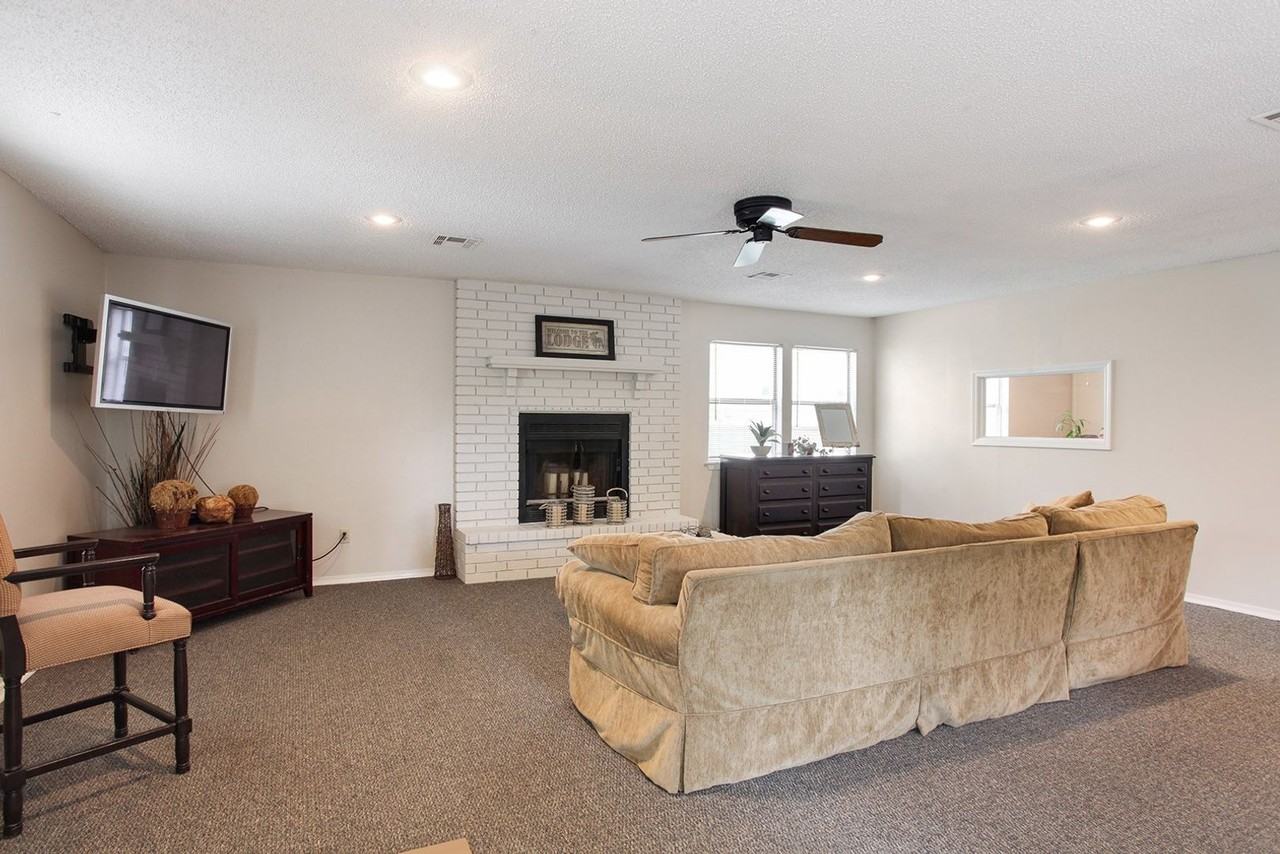 600 SE 291 Hwy - Photo 7 of 8