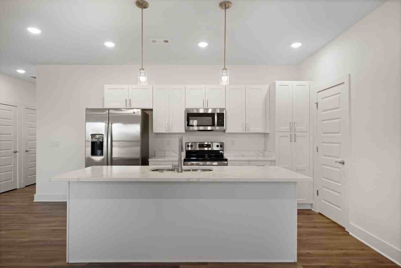 9549 Glen Rd #2300-1EW - Photo 6 of 50