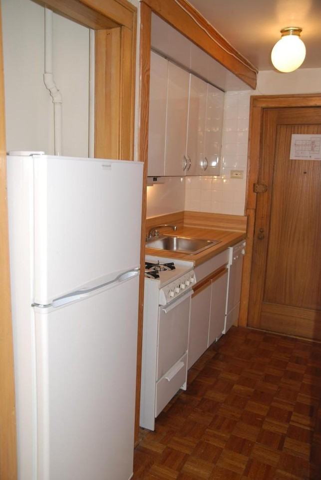 2738 N. Pine Grove - Photo 7 of 50