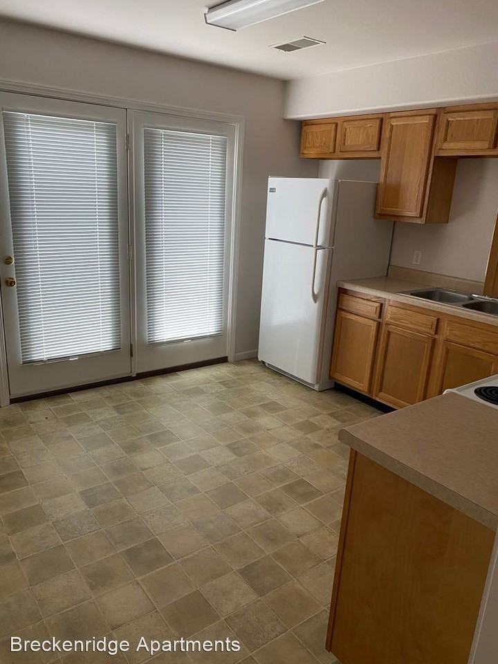 West Main St - Photo 2 of 10