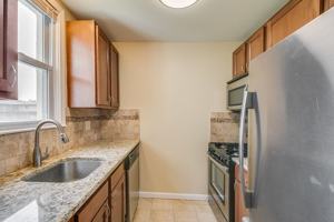 featured image of 315 E 11 Mile Rd