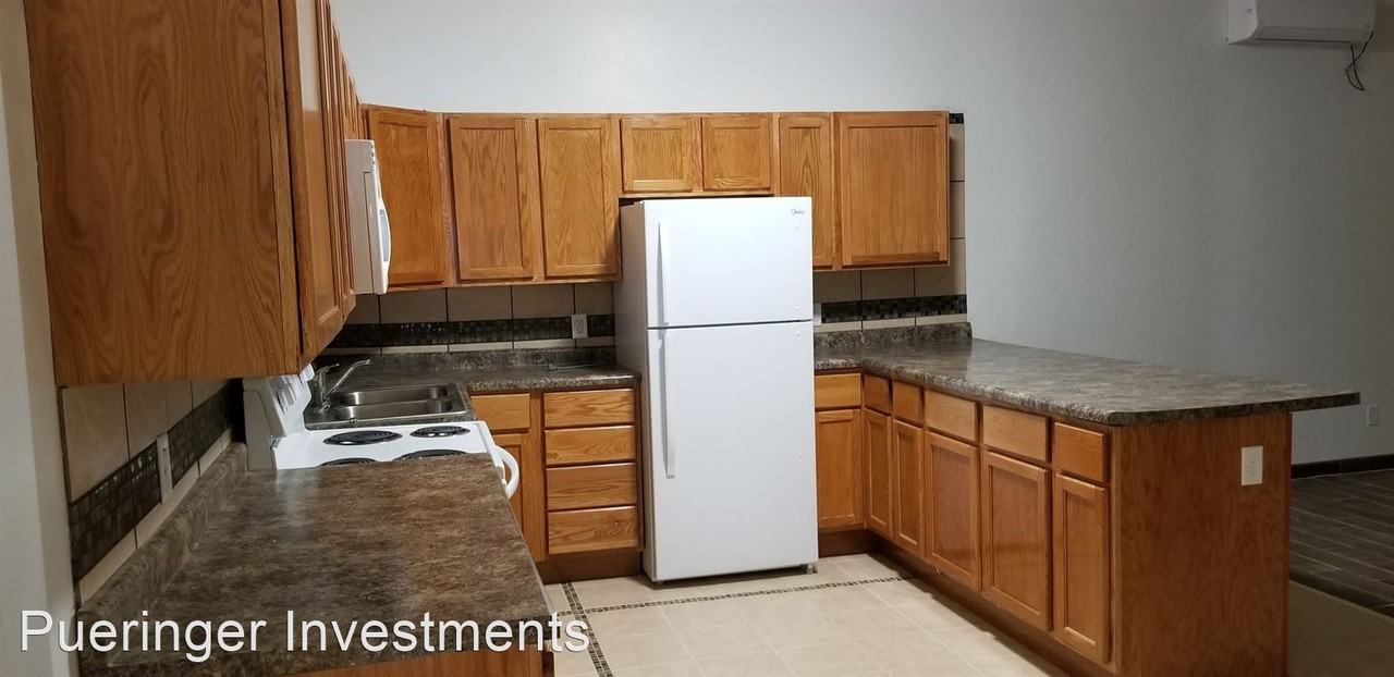 217 S 7th st - Photo 3 of 11