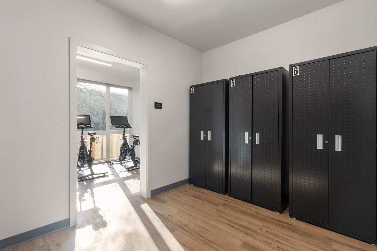 Marion - Photo 5 of 16